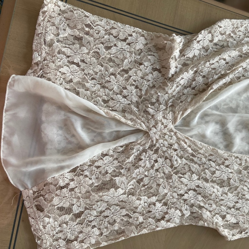 Gorgeous Issi Embroidered Sheer Dressy Tank M - Picture 12 of 12